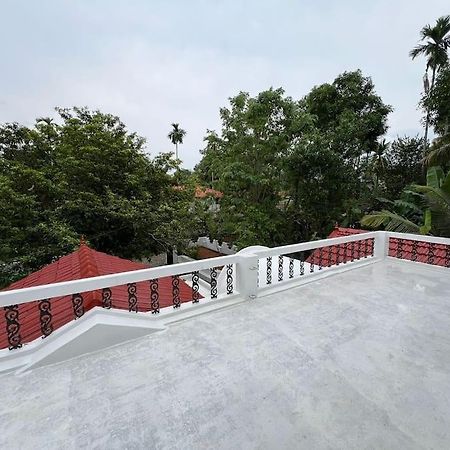 Kalarikkal House Villa Kochi Luaran gambar